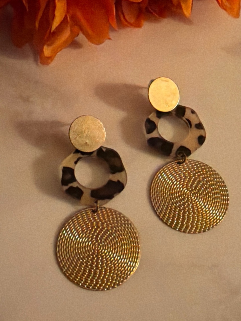 Forever 21 Gold Tone & Tortoiseshell Drop Earrings